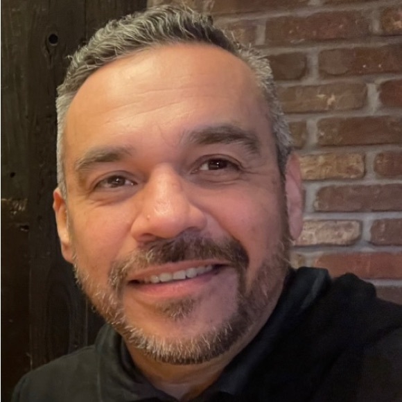 Meet your Posher, Maico Bahena - Picture 3 of 3